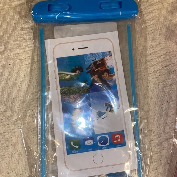 Pool-Water safe Waterproof phone case - Picture 1 of 7